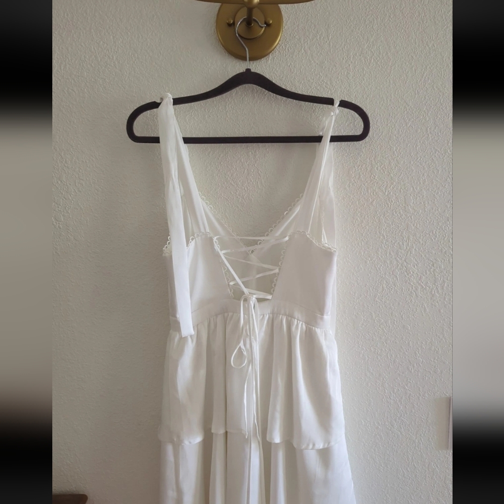 Altar’d State Mallory Tiered Maxi Dress NWOT Wedding Event Gown Lace Back XS - Picture 7 of 11